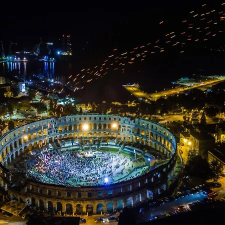 Libera By Interhome * Medulin