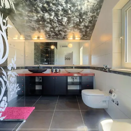 Libera - Pul351 By Interhome Medulin